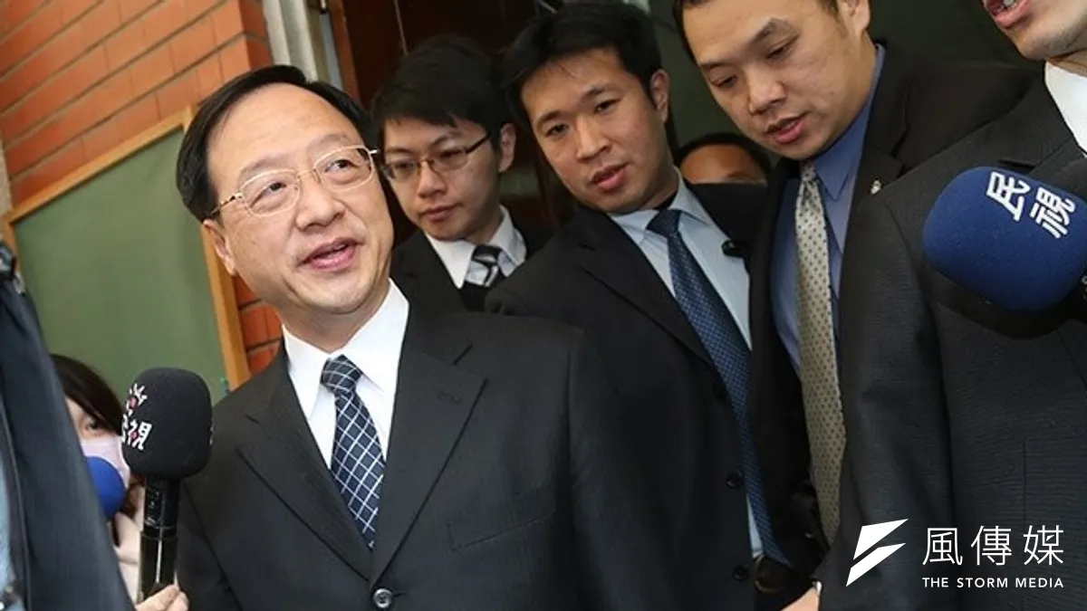 行政院長江宜樺27日上午出席國民黨立院黨團大會。(吳逸驊攝) 行政院長江宜樺27日上午出席國民黨立院黨團大會。(吳逸驊攝)