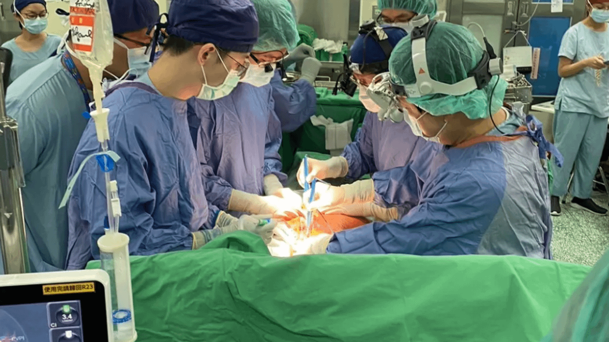 台中榮總除夕夜開始器官移植至初三。(圖/翻攝自台中榮總) 台中榮總除夕夜開始器官移植至初三。(圖/翻攝自台中榮總)