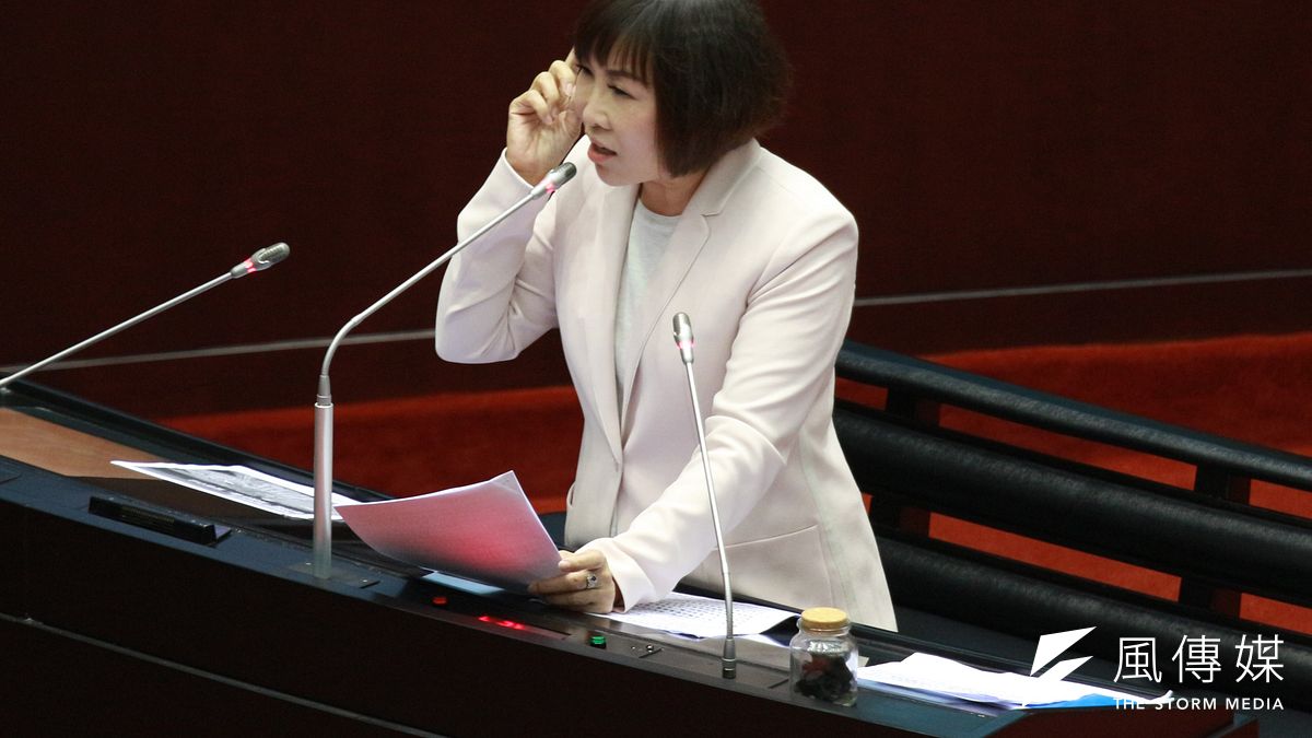 20180323-立法院進行總質詢,呂玉玲委員發言。(陳韡誌攝) 20180323-立法院進行總質詢,呂玉玲委員發言。(陳韡誌攝)