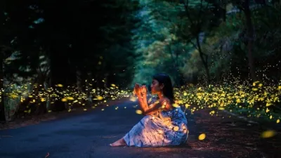 在每年四、五月的台灣山林,可以看見漫天飛舞螢火蟲的蹤跡,一閃一閃的螢火蟲為初夏的夜晚帶來浪漫的景致,本篇就來大公開賞螢最佳秘境景點,趕緊跟著編輯的腳步,把握季節限定美景一起出發吧!(圖/取自IG@leonko0219)