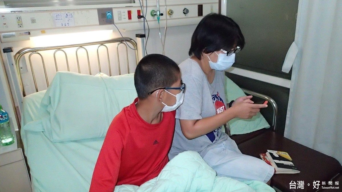 東山國小棒球隊爆發流感 校方進行環境消毒清潔 東山國小棒球隊爆發流感 校方進行環境消毒清潔