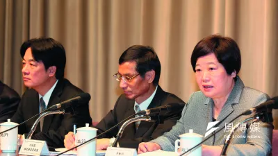 賴清德(左)扮演翻轉政策的角色,林美珠(右)相信這次修法是愈修愈好。(郭晉瑋攝)