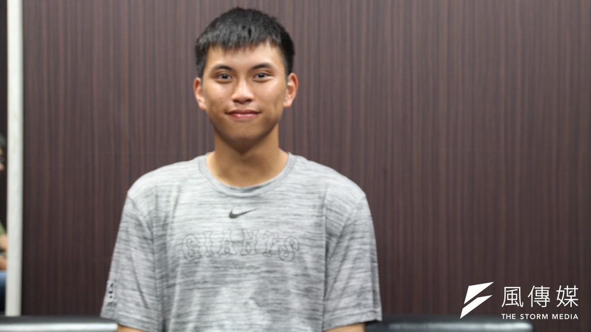 黄錦豪が来日後、『風傳媒』の単独インタビューに応じ、読売巨人での練習状況について語った。(撮影:黄信維) 黄錦豪が来日後、『風傳媒』の単独インタビューに応じ、読売巨人での練習状況について語った。(撮影:黄信維)