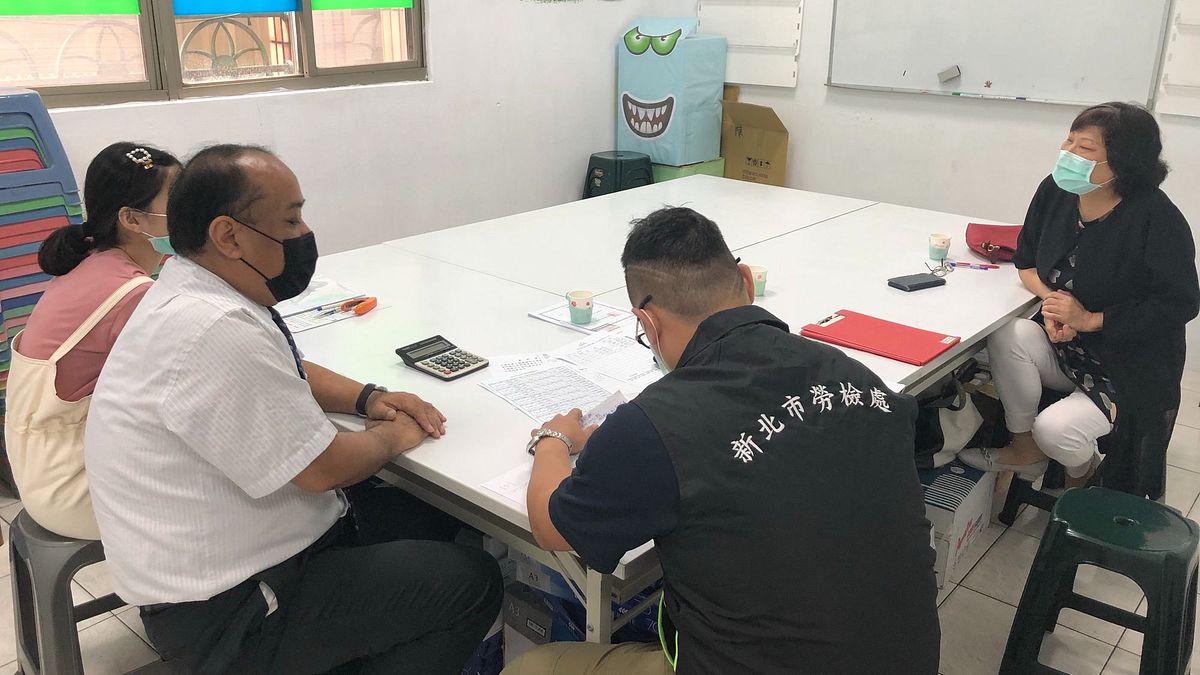 10月11日(星期一)為勞工補假日,因補假當天性質為國定假日,勞工如於補假日出勤工作,雇主應加給1日工資。(圖/新北市勞工局提供) 10月11日(星期一)為勞工補假日,因補假當天性質為國定假日,勞工如於補假日出勤工作,雇主應加給1日工資。(圖/新北市勞工局提供)