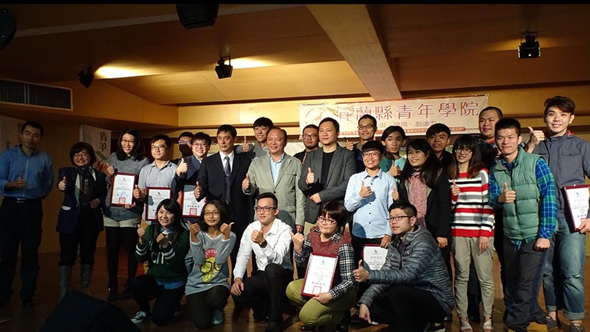 中國經濟發展的背後? 王丹:高度集權的專制政府 中國經濟發展的背後? 王丹:高度集權的專制政府