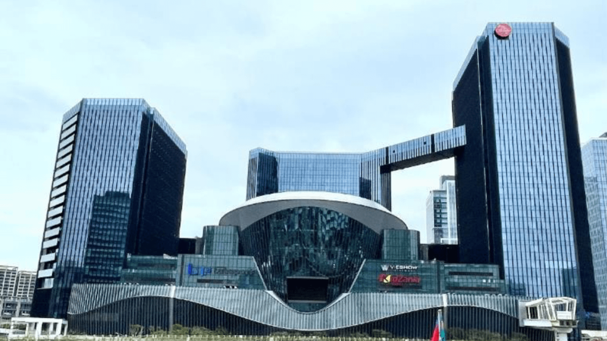 台北市首座區域型購物中心「Mitsui Shopping Park LaLaport南港」正式開幕,目前共237家店鋪進駐。(三井不動產集團提供) 台北市首座區域型購物中心「Mitsui Shopping Park LaLaport南港」正式開幕,目前共237家店鋪進駐。(三井不動產集團提供)