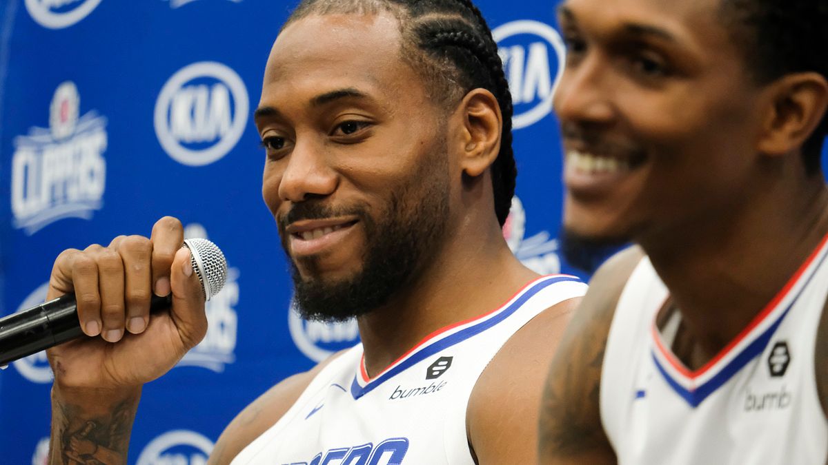 NBA開季上演「洛城雙雄」對決,球迷引頸期盼。 (資料照,美聯社) NBA開季上演「洛城雙雄」對決,球迷引頸期盼。 (資料照,美聯社)