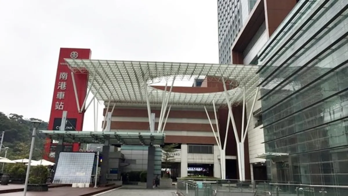 南港商圈5年來人潮飆9成。(圖/好房網提供)