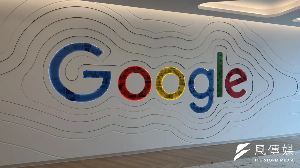 台光電除了是 Google、AWS、Meta 自研晶片 CCL 的核心供應商,在輝達新世代 Rubin 採用 M9 材料後,市占率預估將從 23% 拉升至 41%。在產能佈局方面,台光電預計 2026 年底將月產能提升至 750 萬張,並以亞洲唯一在美國設廠的 CCL 廠優勢,強化供應鏈抗風險能力。(圖/劉芯衣攝)