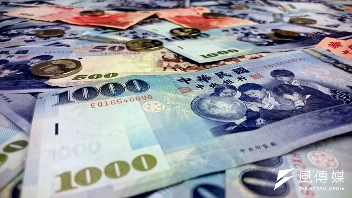 不管在野黨如何攻擊,政府依舊決定發行「振興券」,而不是普發「現金」。(資料照,林彥呈攝) 不管在野黨如何攻擊,政府依舊決定發行「振興券」,而不是普發「現金」。(資料照,林彥呈攝)