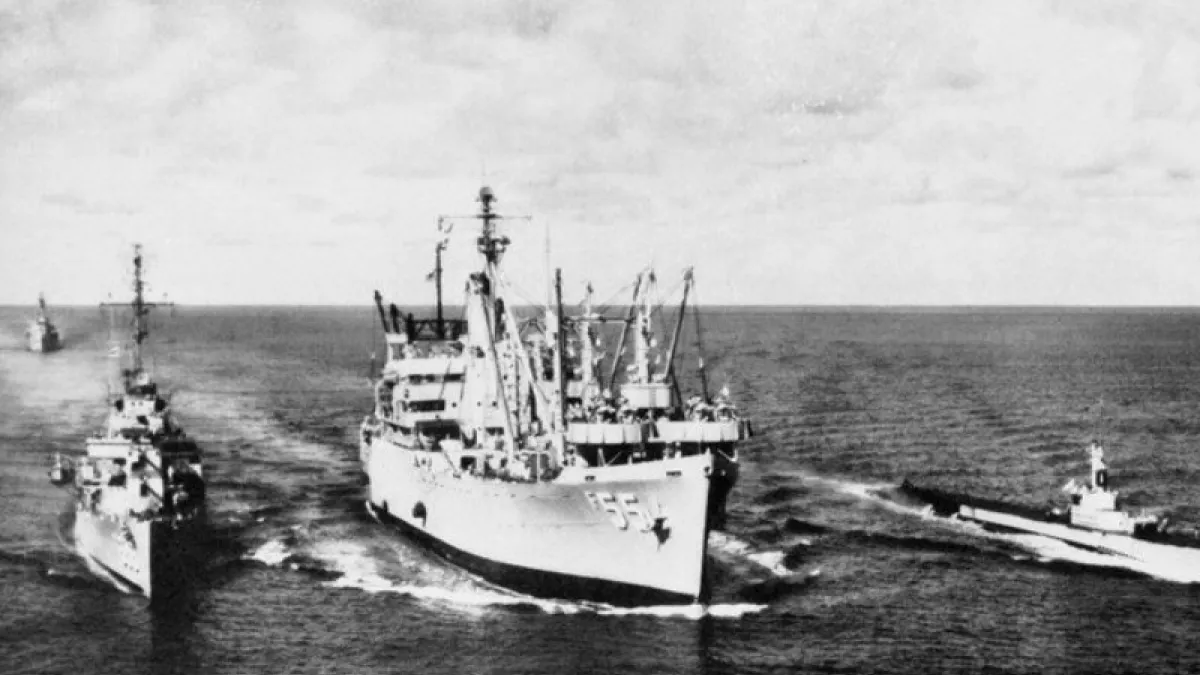 1958年第二次台灣海峽危機時,在台海巡航的美國海軍軍艦。(圖/維基百科)