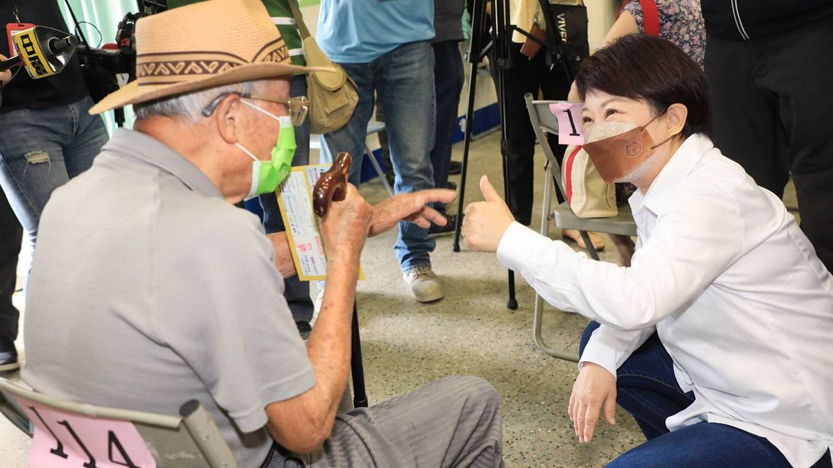 台中市政府照顧老人福利,盧秀燕市長關注老人的各項福利需求。(圖/臺中市政府提供) 台中市政府照顧老人福利,盧秀燕市長關注老人的各項福利需求。(圖/臺中市政府提供)