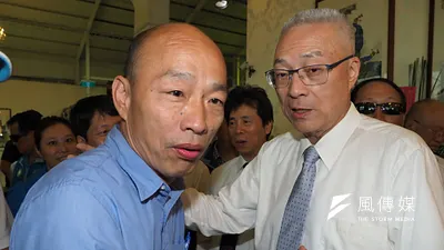 國民黨內初選爭議方興未艾,國民黨主席吳敦義(右)確定將分別約詢黨內可能選將,吳敦義與高雄市長韓國瑜(左)5日率先登場。(資料照,林瑞慶攝)