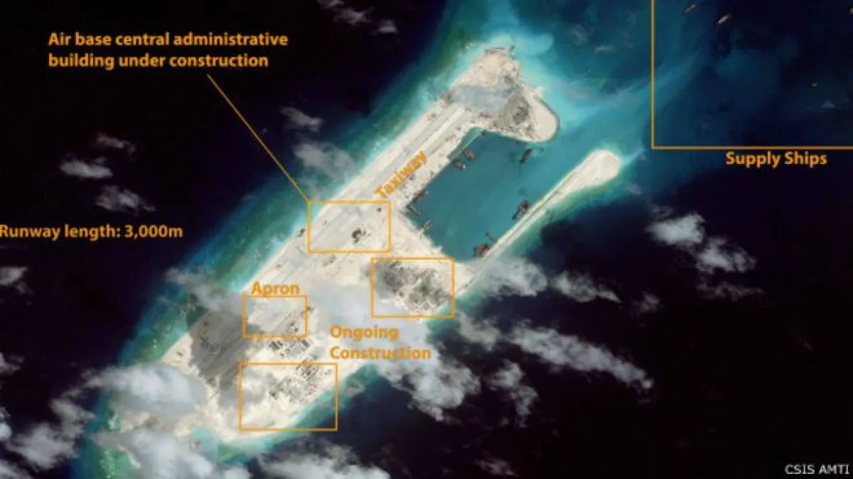 最新圖像顯示,中國正在南海爭議島礁上修建類似軍事基地的設施。