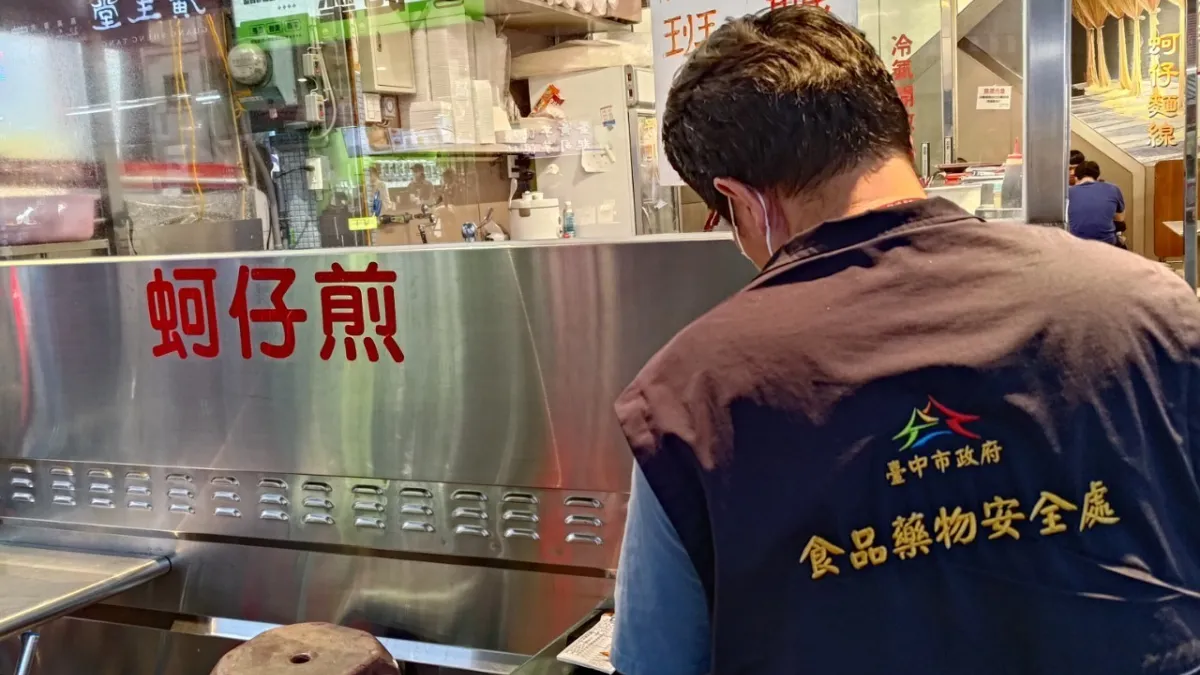 針對大甲媽4/13回鑾沿途善心民眾設置點心站,為進香信眾補充體力。中市食安處在回鑾當日將派員到大甲地區點心站實地稽核與輔導。(圖/台中市政府)