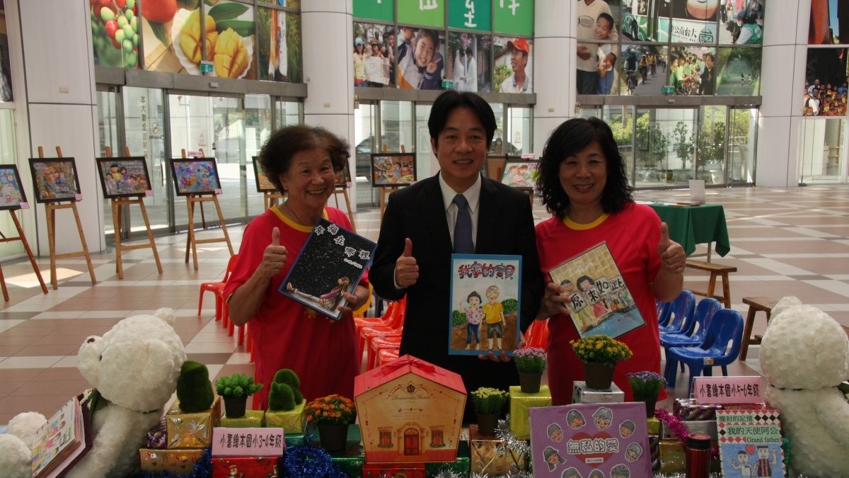 學校家庭教育主題創作徵選 精選9特優作製成桌曆 學校家庭教育主題創作徵選 精選9特優作製成桌曆