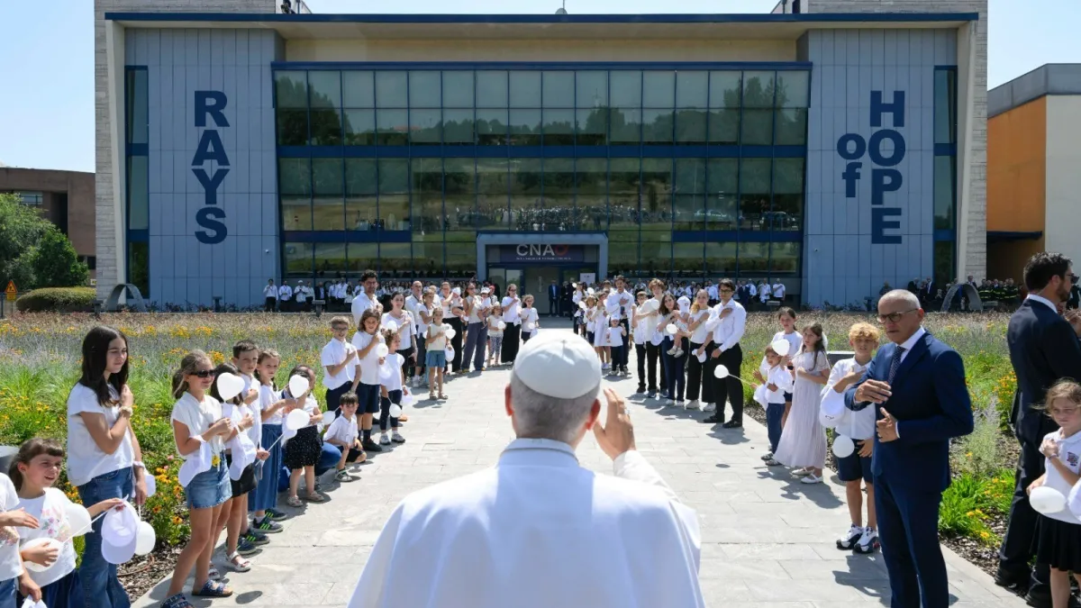 Pope Leo XIV embraces paediatric patients at CNAO in Pavia