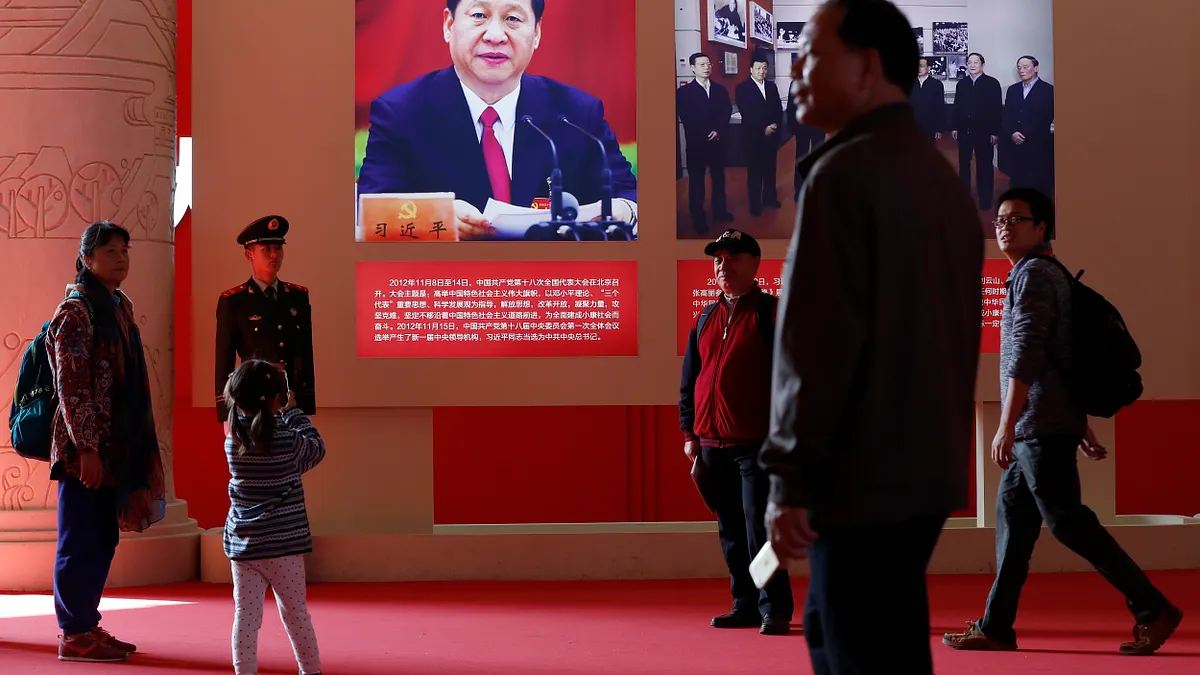 作者認為,有習的強人政治,才能壓抑大陸內部從民間到軍方的激進聲音,維繫目前雖都不滿意,但又可接受的現狀局面。(美聯社) 作者認為,有習的強人政治,才能壓抑大陸內部從民間到軍方的激進聲音,維繫目前雖都不滿意,但又可接受的現狀局面。(美聯社)