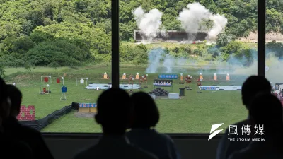 為全台宫廟周末聚集凱道陳抗,蔡英文總統常會生氣。圖為蔡英文視察涼山部隊(總統府提供)