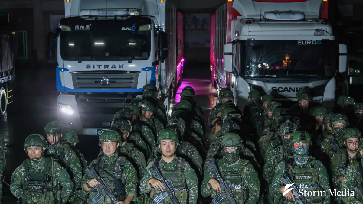 A file photo used for illustration only and unrelated to the specific case in this story. A defense analyst says Taiwan's push to curb volunteer troop attrition is beginning to show results, even as senior Air Force pilots keep leaving the service.