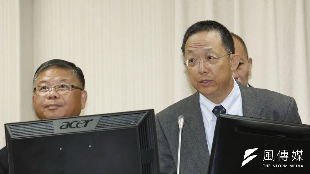 杲中興(右)似乎幾無續任行情,甚至可能遭提前撤換。(郭晉瑋攝)
