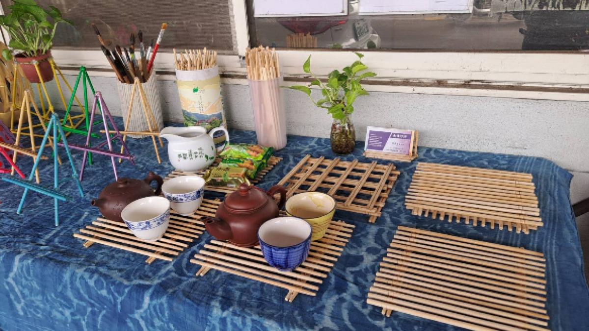 利用竹筷化廢為寶 中市烏日區清潔隊裡用廢竹筷作成實用小物 | 王秀禾 | 地方新聞 - 風傳媒