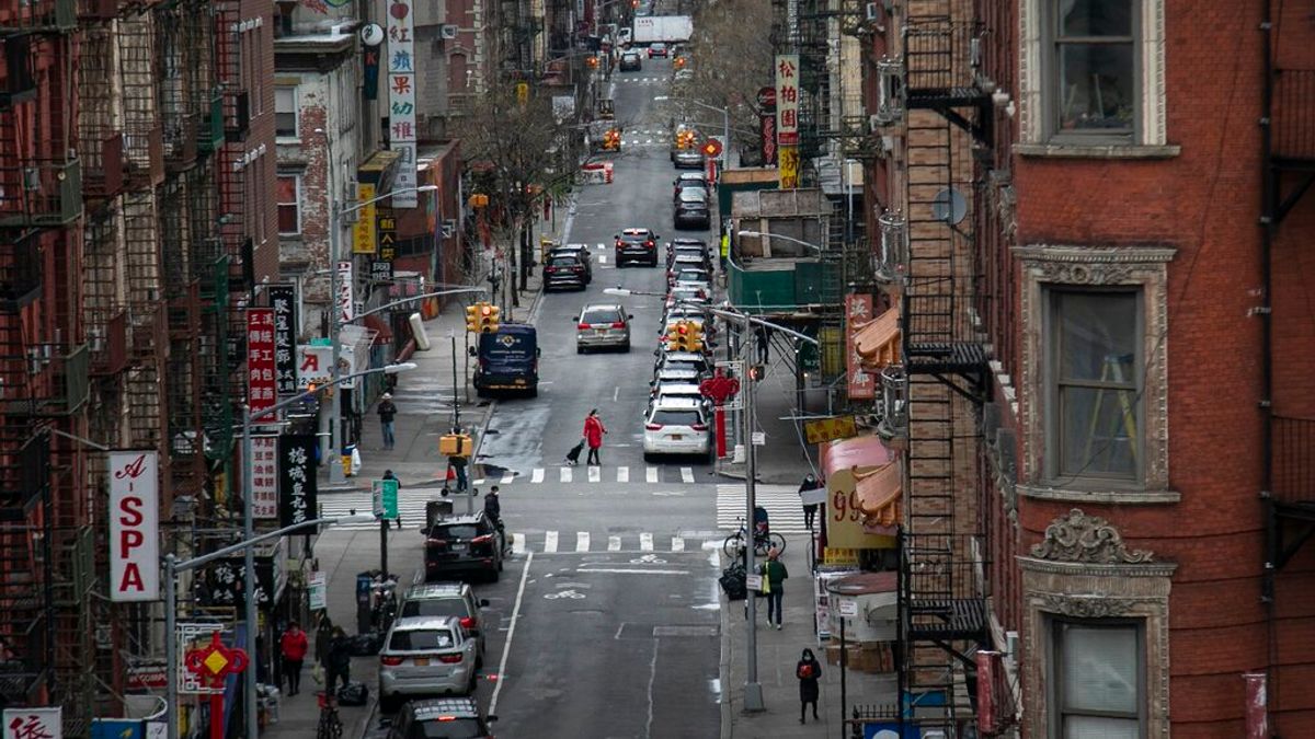 近4分之1家庭是月光族 為何美國中高收入戶也存不了錢