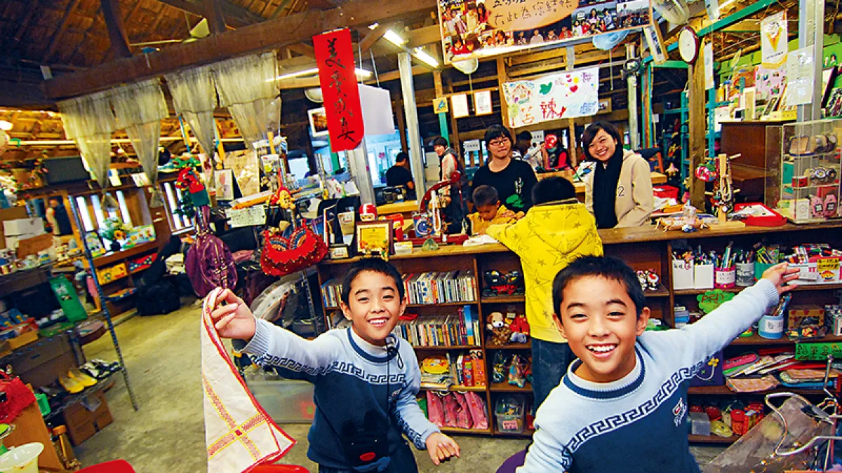 花蓮五味屋透過家長、孩子齊心工作,形成教育與文化良性循環。(圖/黃建賓攝,天下提供)