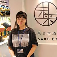 現在、日本で働く翠翠は台湾の日本酒専門家だ。(黄信維撮影) 現在、日本で働く翠翠は台湾の日本酒専門家だ。(黄信維撮影)