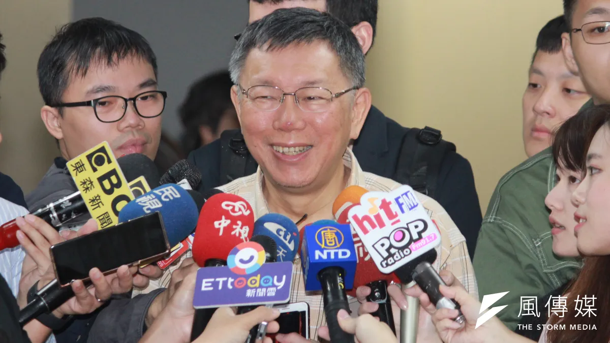 台北市長柯文哲柯文哲16日上午受訪時表示,大巨蛋根本不應該搞成這樣,搞成他們接手的那樣子,怎麼善後都很困難;就像他當醫生,車禍進來送到急診,也許開完刀不是完整的人,手要截肢、眼睛挖掉一個,只能盡力弄得生活品質好一點。(方炳超攝)