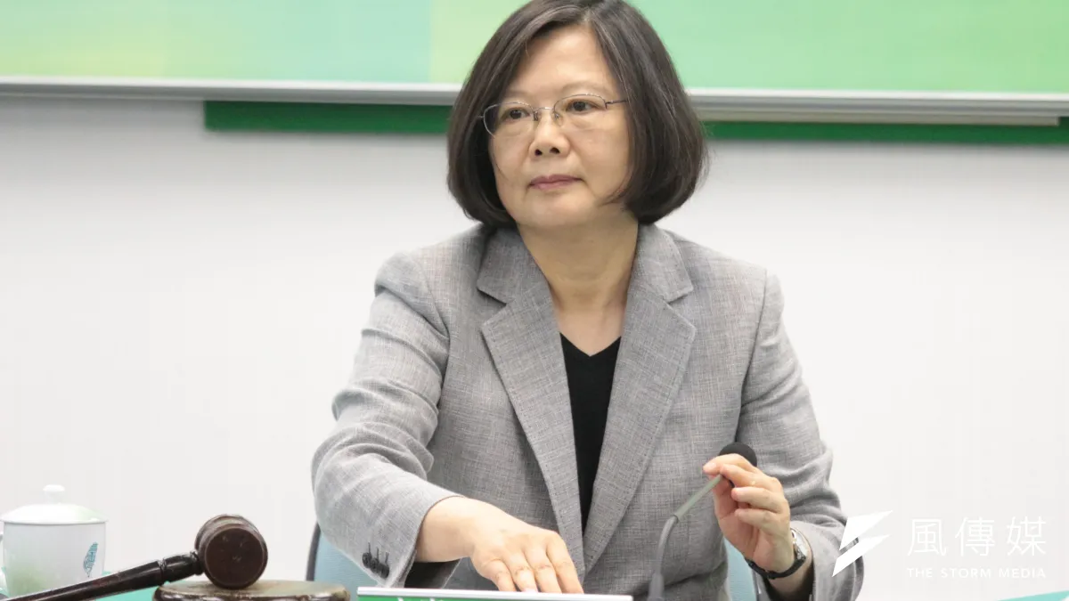 蔡英文政府上任以來以「維持現狀」維護台海關係,不過來自中國的打壓卻不減反增,都顯示蔡英文政府「在單方面地改變和平穩定的現狀,也讓區域的緊張情勢升高」。(資料照,陳韡誌攝)