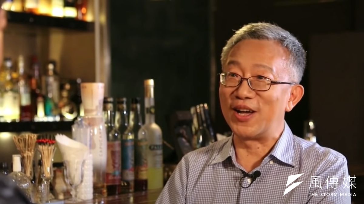 ETF佛系理財達人施昇輝,如何判斷投資標的?(圖/取自Youtube) ETF佛系理財達人施昇輝,如何判斷投資標的?(圖/取自Youtube)