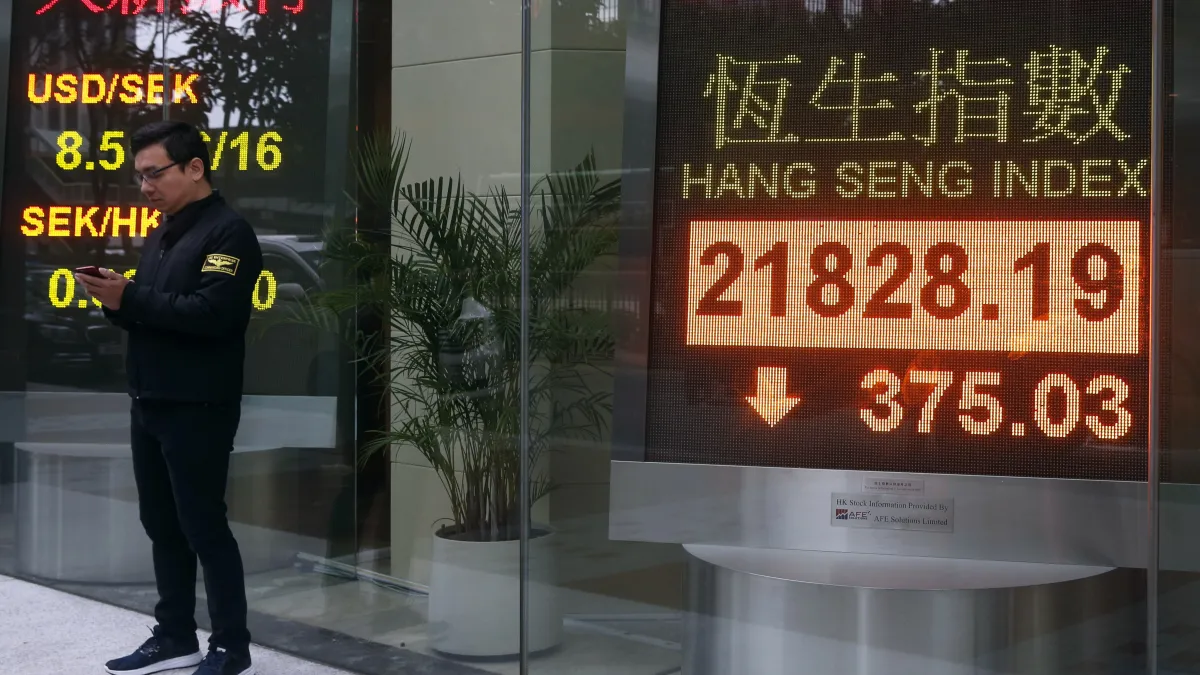 香港金融管理局11日啟動電子支票服務(美聯社)