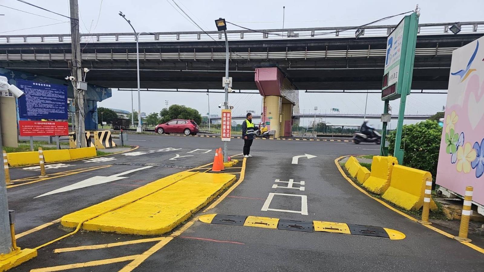 薔琵颱風來襲!新北高灘地停車場管制、橫移門關閉時間一次看