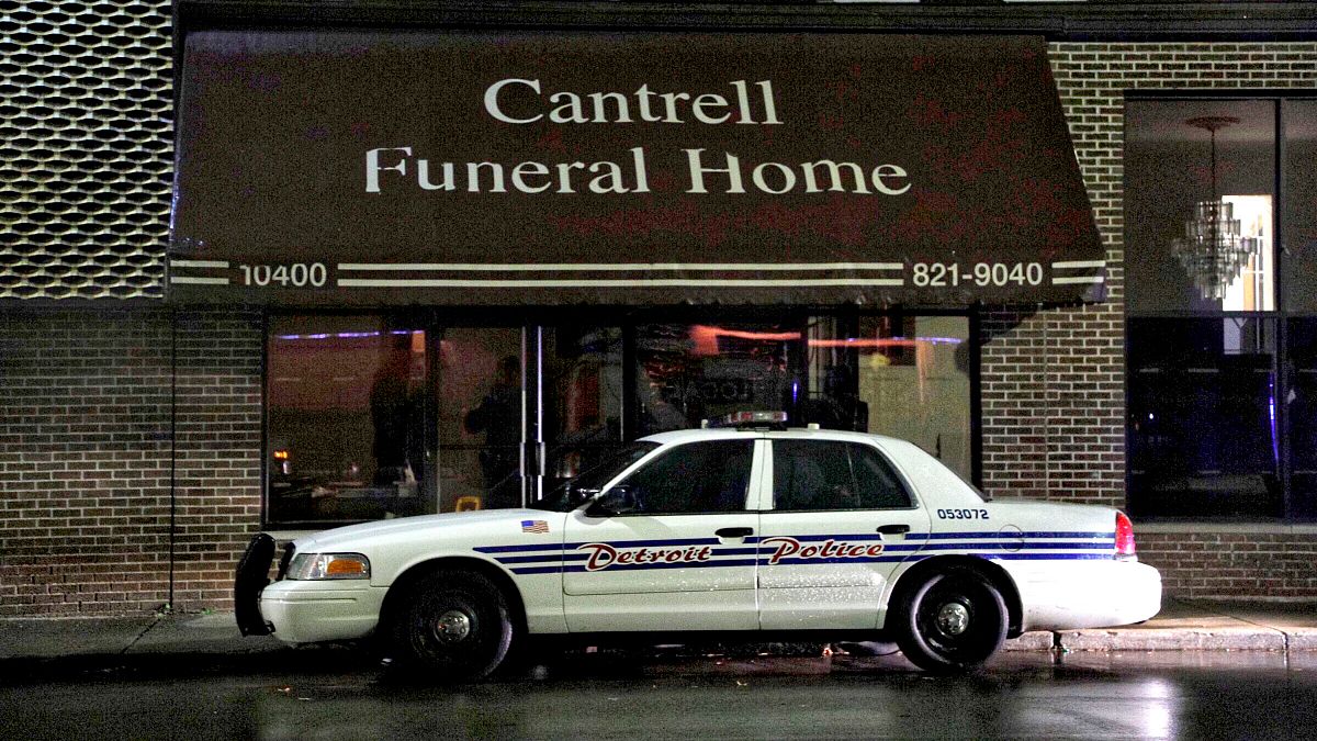 密西根州肯崔殯儀館(Cantrell Funeral Home)天花板藏有11具嬰兒遺骸。(美聯社) 密西根州肯崔殯儀館(Cantrell Funeral Home)天花板藏有11具嬰兒遺骸。(美聯社)