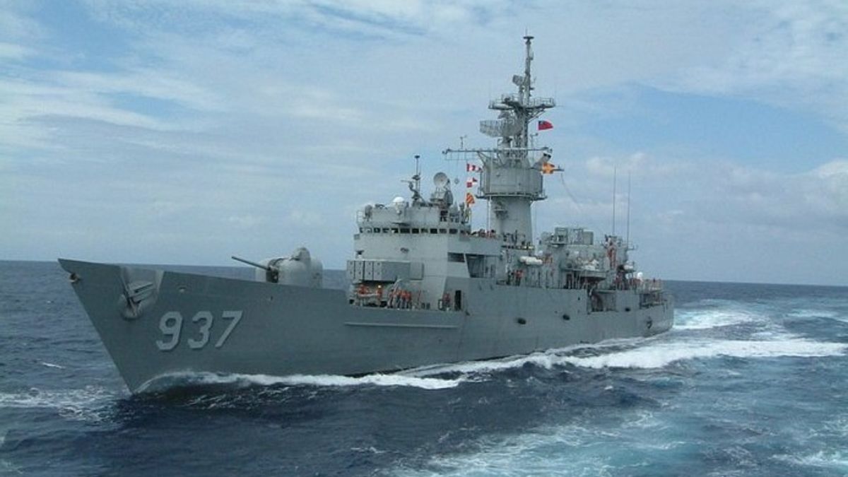 中科院在淮陽軍艦上安裝自行研發的天劍二艦載型防空飛彈系統,若通過測試,將全面取代濟陽級巡防艦上的武進三號防空系統。圖為淮陽艦。(取自海軍官校正期77年班網路同學會網站) 中科院在淮陽軍艦上安裝自行研發的天劍二艦載型防空飛彈系統,若通過測試,將全面取代濟陽級巡防艦上的武進三號防空系統。圖為淮陽艦。(取自海軍官校正期77年班網路同學會網站)
