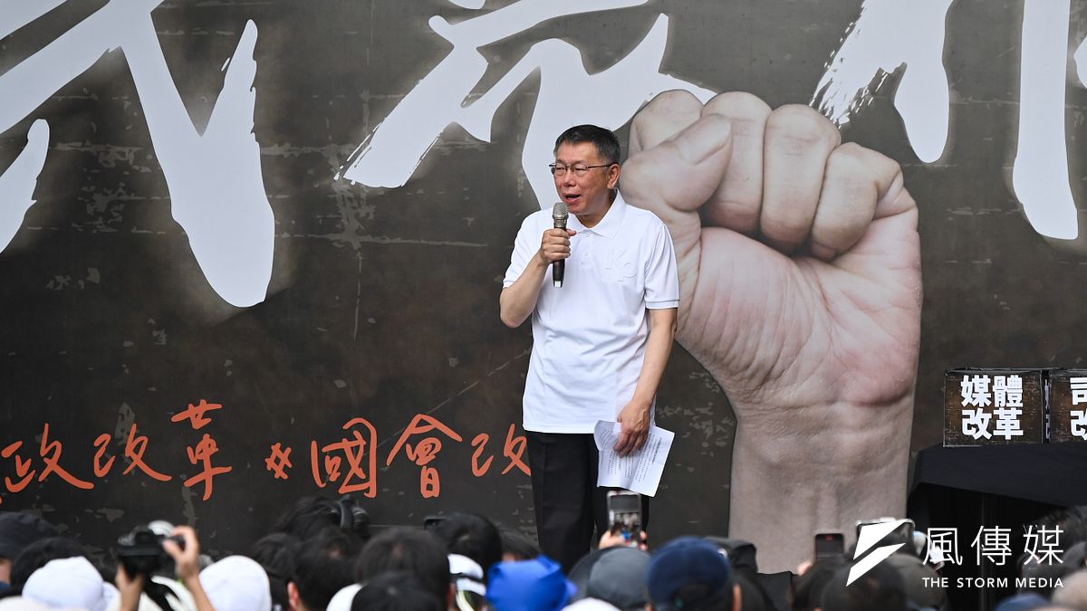 柯文哲想擺脫「傅隨組織」人設,但直播路線近期起不了作用,欲改走街頭路線。(陳昱凱攝) 柯文哲想擺脫「傅隨組織」人設,但直播路線近期起不了作用,欲改走街頭路線。(陳昱凱攝)