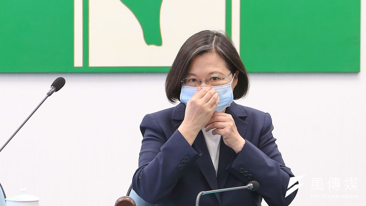 前國會助理陳惟仁、李易諴、林雍達,涉嫌為中國對台情蒐人員發展組織,曾試圖取得總統蔡英文(見圖)健保病例資料。(資料照,顏麟宇攝) 前國會助理陳惟仁、李易諴、林雍達,涉嫌為中國對台情蒐人員發展組織,曾試圖取得總統蔡英文(見圖)健保病例資料。(資料照,顏麟宇攝)