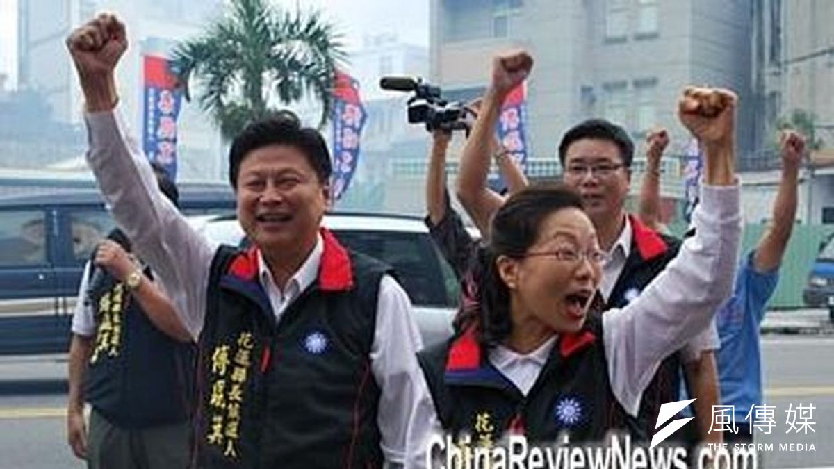 金溥聰一趟花蓮行,讓傅崐萁陣營高度警戒,最後決定與妻子徐榛蔚均登記參選花蓮縣長。(中評社) 金溥聰一趟花蓮行,讓傅崐萁陣營高度警戒,最後決定與妻子徐榛蔚均登記參選花蓮縣長。(中評社)