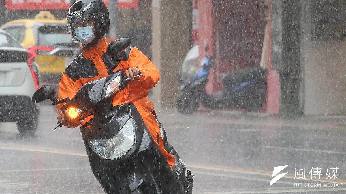 根據最新各國模式模擬顯示,下週菲律賓東方海面有熱帶擾動發展的機率,不過後續仍需持續觀察。(資料照,柯承惠攝) 根據最新各國模式模擬顯示,下週菲律賓東方海面有熱帶擾動發展的機率,不過後續仍需持續觀察。(資料照,柯承惠攝)