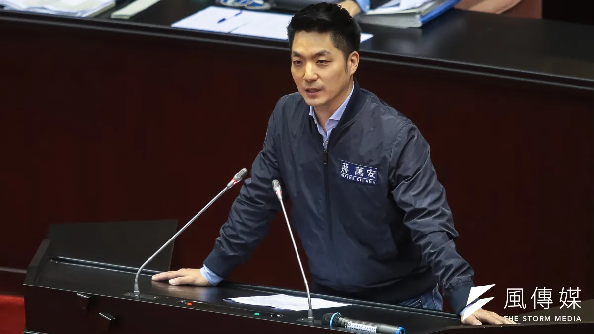 「蔣萬安在討論度不斷上升之際突然宣布不選,不僅殺得黨中央措手不及,也讓外界跌破不少眼鏡,藍營更是陷入集體焦慮。」(資料照,顏麟宇攝)