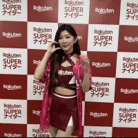 Rakuten Girlsの穎樂(インルー)は単独取材に応じ、「ヤンマガ杯」1位発表時の緊張や今後の撮影への意欲、日台の応援文化の違い、自己採点60点だったセレモニアルピッチについて語った。(写真/黃信維撮影) Rakuten Girlsの穎樂(インルー)は単独取材に応じ、「ヤンマガ杯」1位発表時の緊張や今後の撮影への意欲、日台の応援文化の違い、自己採点60点だったセレモニアルピッチについて語った。(写真/黃信維撮影)
