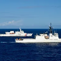 The American Institute in Taiwan posted on Facebook a photo of Taiwan's Chiayi-class patrol frigate Taipei (CG5005) sailing alongside the US Coast Guard Legend-class cutter USCGC Midgett (WMSL-757). (Source: AIT Facebook) The American Institute in Taiwan posted on Facebook a photo of Taiwan's Chiayi-class patrol frigate Taipei (CG5005) sailing alongside the US Coast Guard Legend-class cutter USCGC Midgett (WMSL-757). (Source: AIT Facebook)