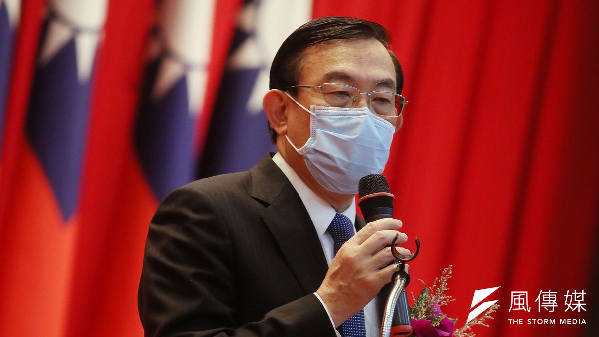 談及《摔童案》,作者認為,最高檢察署檢察總長邢泰釗(見圖)「直接叫板、劍指司法」,豈非實質上伸手「干涉司法量刑?」(資料照,柯承惠攝) 談及《摔童案》,作者認為,最高檢察署檢察總長邢泰釗(見圖)「直接叫板、劍指司法」,豈非實質上伸手「干涉司法量刑?」(資料照,柯承惠攝)