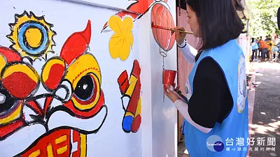 老舊眷村秀新風貌 花蓮介壽眷村彩繪上身