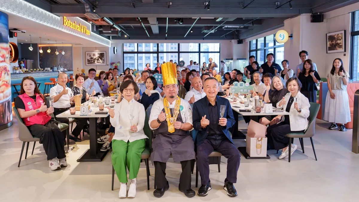 青埔高鐵特區【186蔬食餐酒館】6月4日盛大開幕。