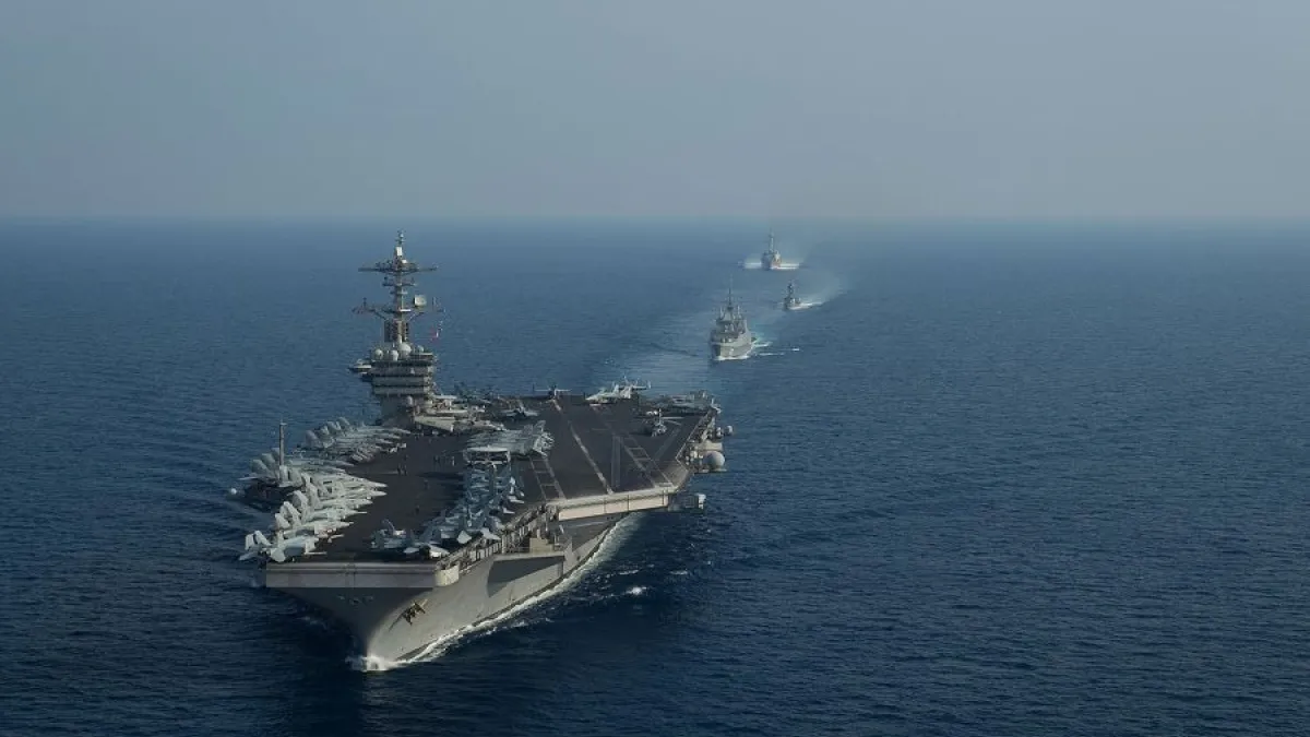 2018年4月11日,美軍「羅斯福號」(USS Theodore Roosevelt)核動力航母打擊群在南海執行例行演練(US Navy)