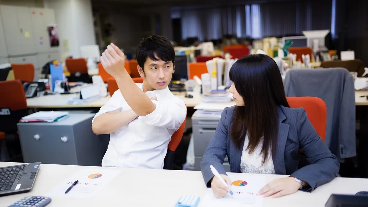 主管、機車又難搞該怎麼辦?過來人告訴你這3招!(圖/すしぱく@pakutaso) 主管、機車又難搞該怎麼辦?過來人告訴你這3招!(圖/すしぱく@pakutaso)