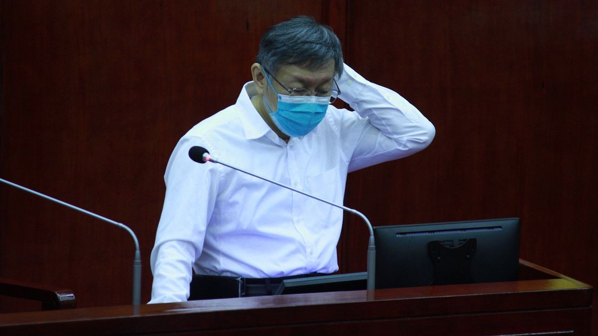 台北市長柯文哲16日赴台北市議會備詢。(方炳超攝) 台北市長柯文哲16日赴台北市議會備詢。(方炳超攝)