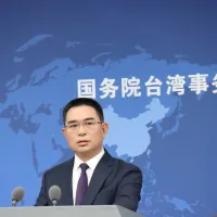 国台弁の陳斌華報道官は14日、沈伯洋氏の父親、沈土城氏が所有する企業「VWAY」に制裁を科し、中国側とのいかなる取引も禁止すると発表した。(中央社) 国台弁の陳斌華報道官は14日、沈伯洋氏の父親、沈土城氏が所有する企業「VWAY」に制裁を科し、中国側とのいかなる取引も禁止すると発表した。(中央社)